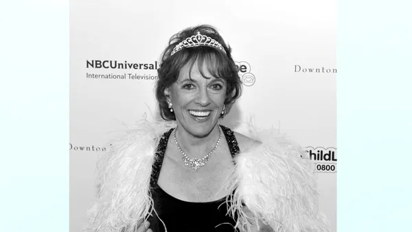 Doliu în televiziunea britanică. Prezentatoarea Esther Rantzen a murit la 86 de ani