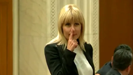 Elena Udrea, MĂRTURISIRI despre gesturile făcute în mod repetat, în fața presei. Cui îi era adresat semnul cu degetul dus la nas