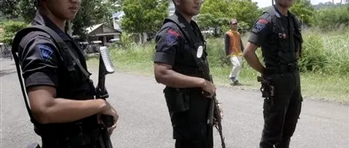 Poliția indoneziană a reținut trei bărbați suspectați de legături cu atacul de joi