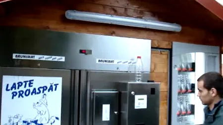 Câți lei costă 1 litru de LAPTE la dozatoarele din țară. Ce vânzări raportează comercianții