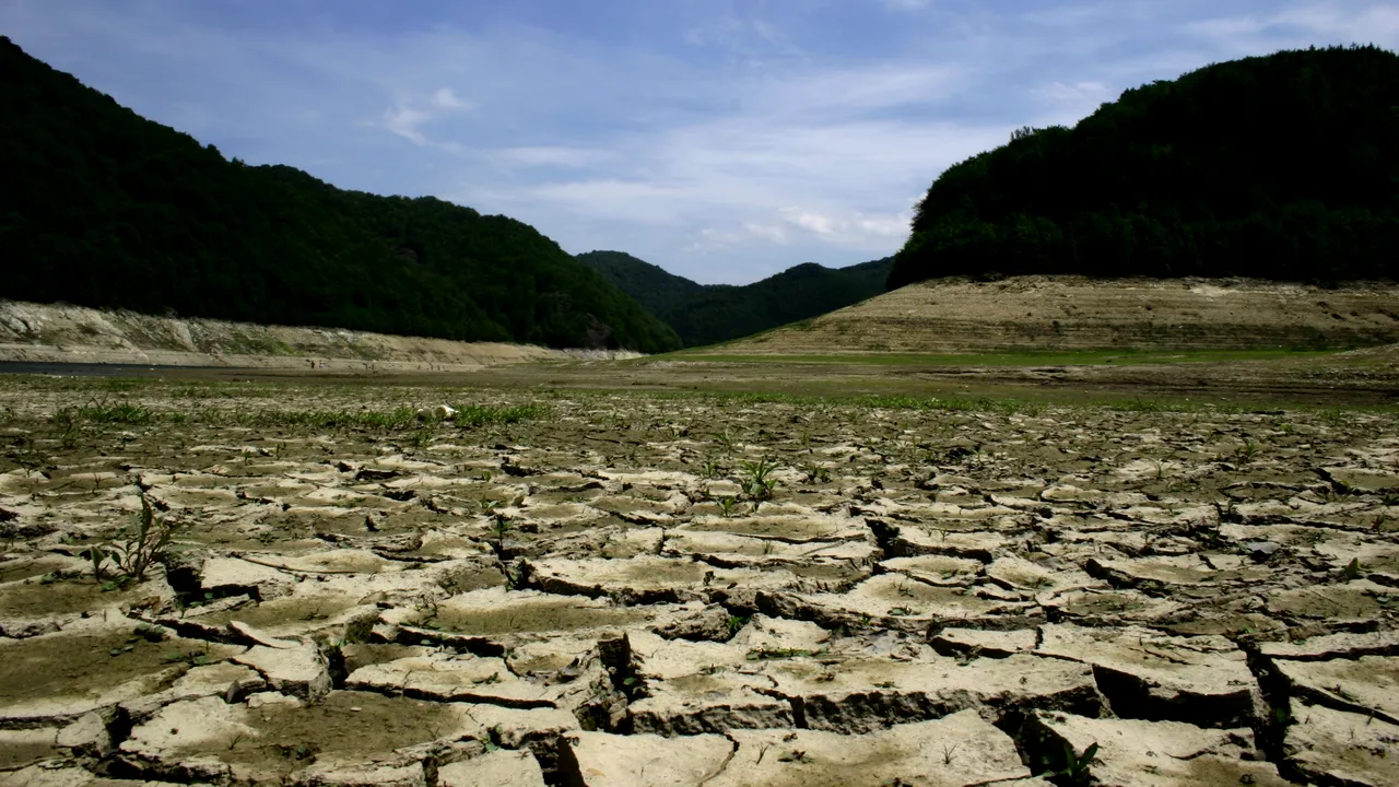 HIDROELECTRICA activează din nou clauza de forță majoră, a doua oară în mai puțin de an an, din cauza secetei
