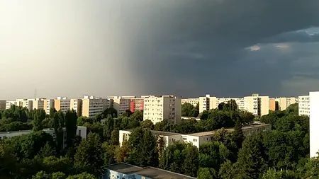 Cod galben de vreme instabilă, pentru 16 județe din ţară, de marți după-amiază până miercuri dimineață