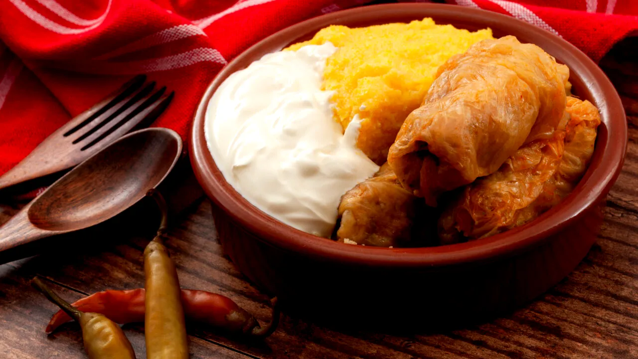 Ingredientul secret utilizat de chef Sorin Bontea pentru o porție de sarmale autentice. Este un real deliciu