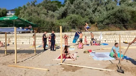 FOTO | Turiști alungați de pe plajă, la Eforie Sud. De la ce a pornit scandalul