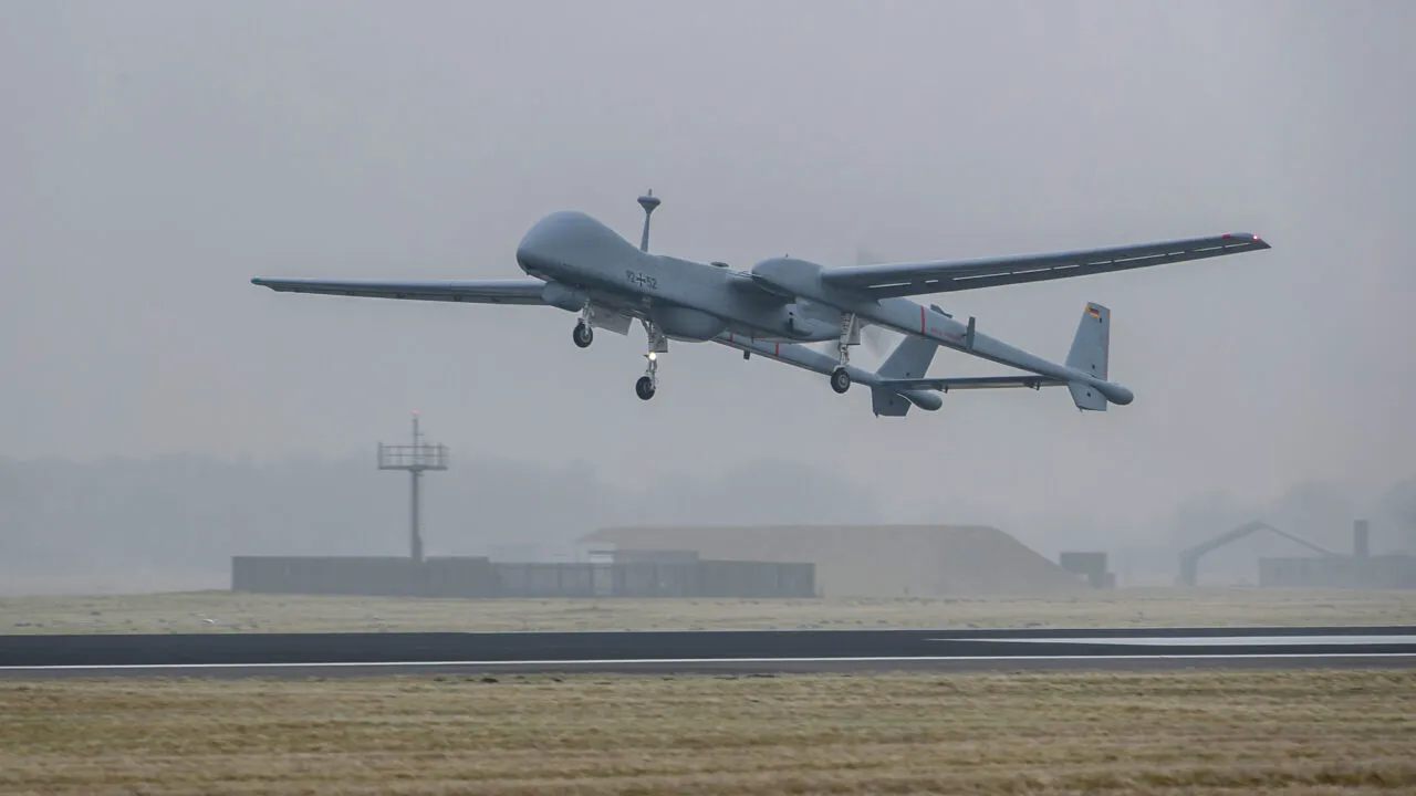 Bundestagul a aprobat un acord decisiv pentru dotarea armatei germane cu drone printr-un acord cu un miliardar american