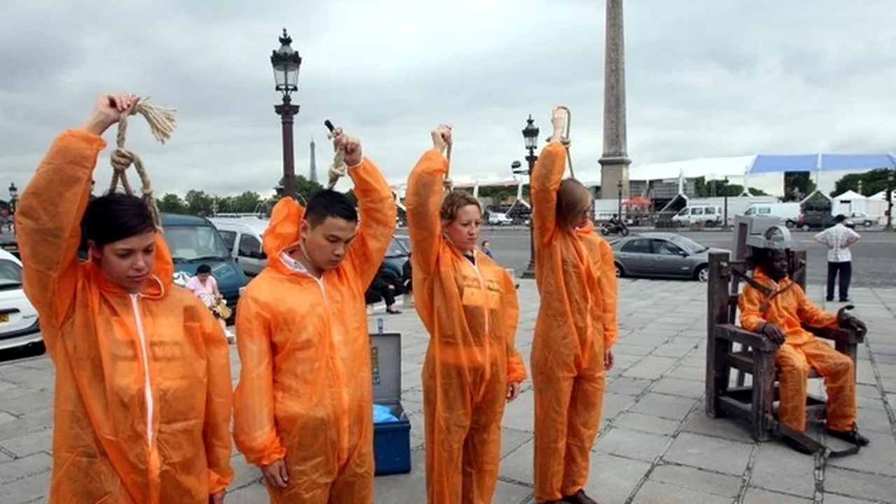 Japonia a reluat execuțiile. Trei condamnați la moarte au fost spânzurați