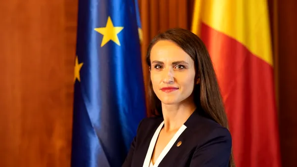 Oana Țoiu a RĂBUFNIT: Funcționari din primării de comune, detașați la Ministerul de Externe