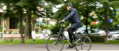 Klaus Iohannis, mesaj de Ziua Mondială a Bicicletei: „Sunt puține piste, iar bicicliștii împart banda de mers cu șoferi nervoși” (FOTO-VIDEO)