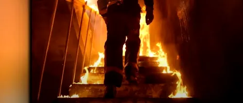 Un bărbat a supraviețuit unui incendiu din apartamentul său, dar a MURIT două zile mai târziu după ce locuința i-a fost cuprinsă din nou de flăcări
