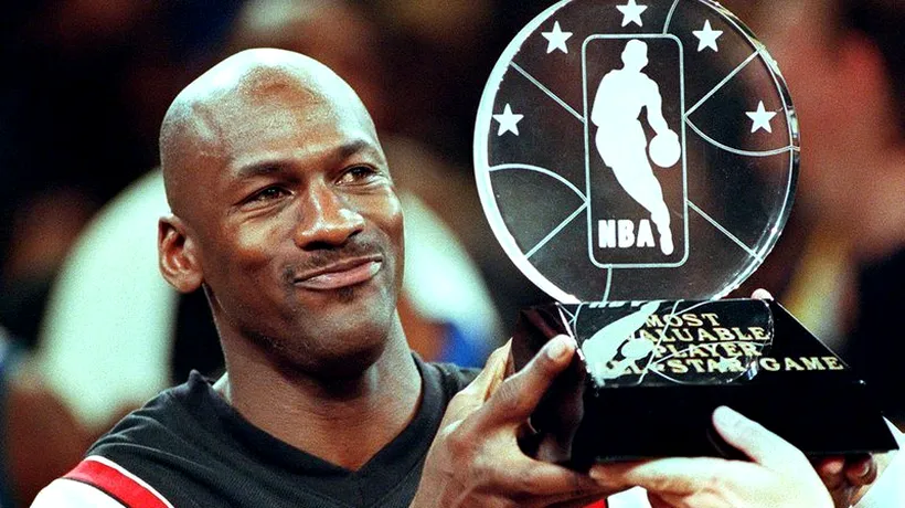 Michael Jordan împlinește duminică 50 de ani