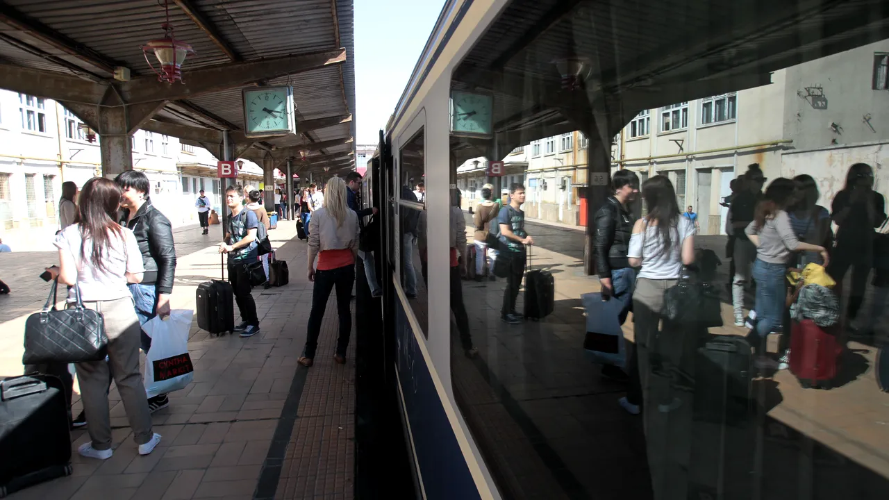 UE va revizui măsurile de siguranță la bordul trenurilor, după atacul terorist din Franța