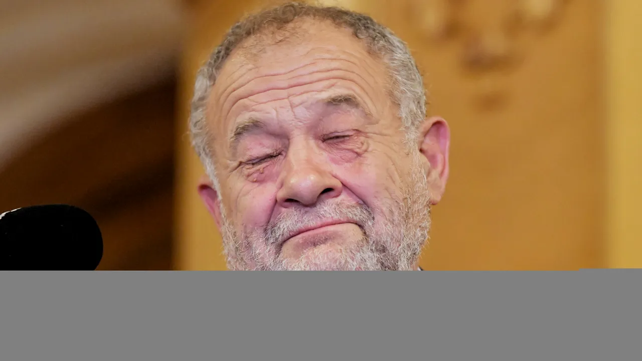 Buzatu, după căderea Guvernului: Cauzele netratate la timp au dus la succesul moțiunii