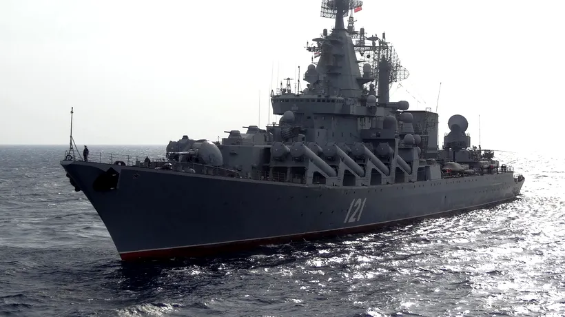 Crucișătorul Moskva, nava amiral a flotei rusești din Marea Neagră, s-a scufundat după incendiul de miercuri noapte. Moscova susține că muniția de la bord a explodat, în timp ce Kievul revendică atacul