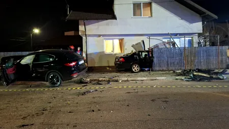 Doi bolizi s-au făcut PRAF într-un accident care a avut loc la Băicoi / Un bărbat de 43 de ani a ajuns la spital