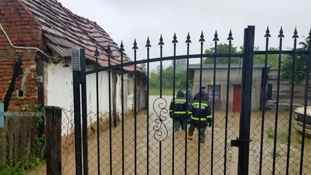 PAGUBE. IGSU: Sute de curți inundate în 16 județe, după ploile torențiale din ultimele 24 de ore