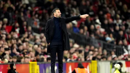 Ruud van Nistelrooy ar putea deveni antrenor PRINCIPAL la Leicester City