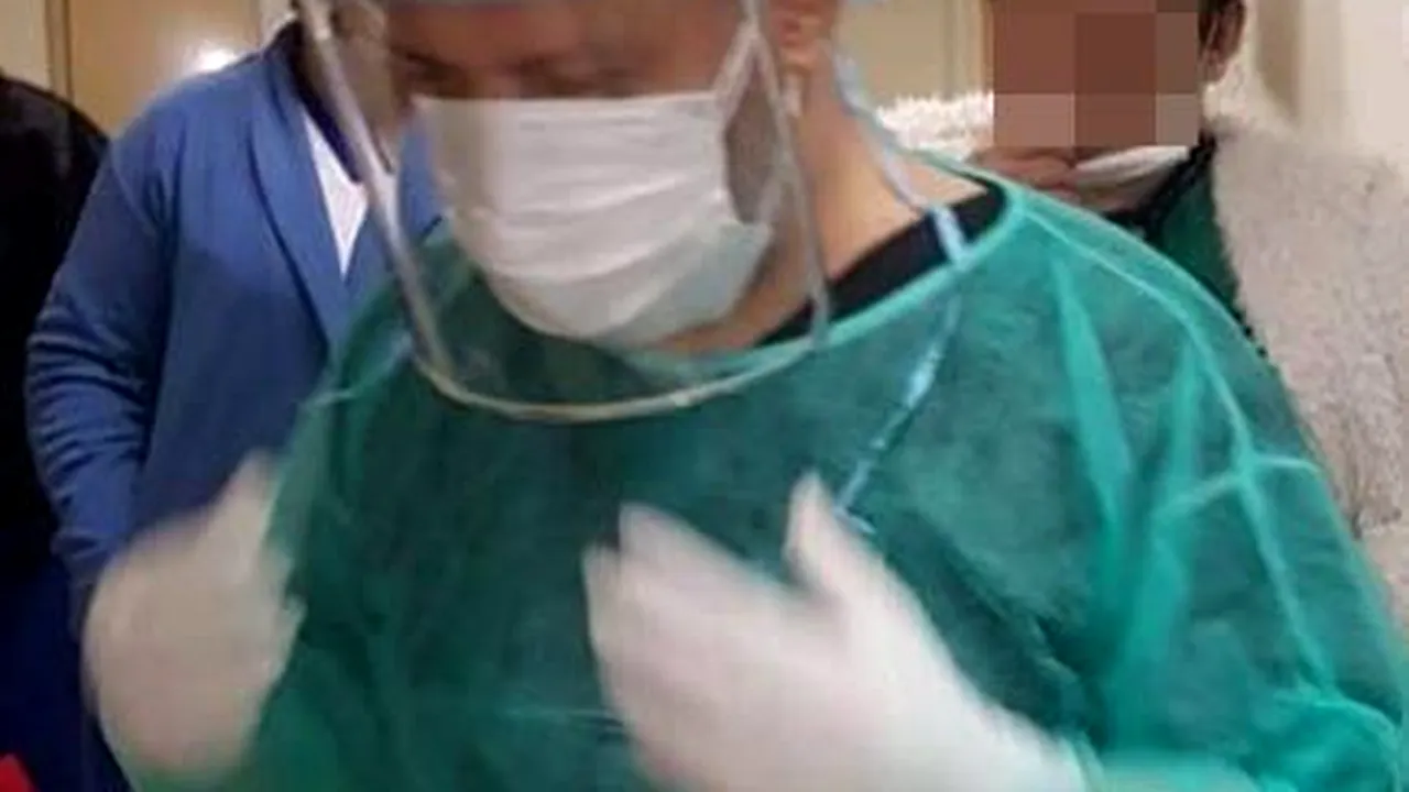 SCANDALOS | Un bărbat suspect de COVID-19 i-a scuipat și i-a înjurat pe medicii care voiau să-l ajute