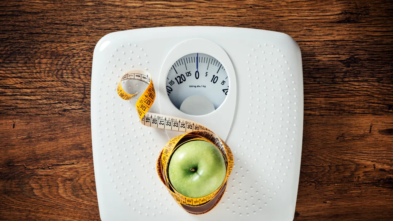 Cum poți slăbi 10 kilograme fără efort. Un specialist în nutriție a dezvăluit secretul