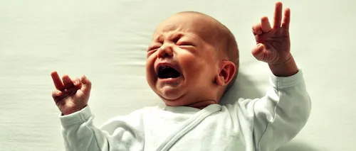 Caz alarmant la Botoșani. Bebeluș de 1.400 de grame născut acasă, de o femeie care nu a fost la medici în sarcină 