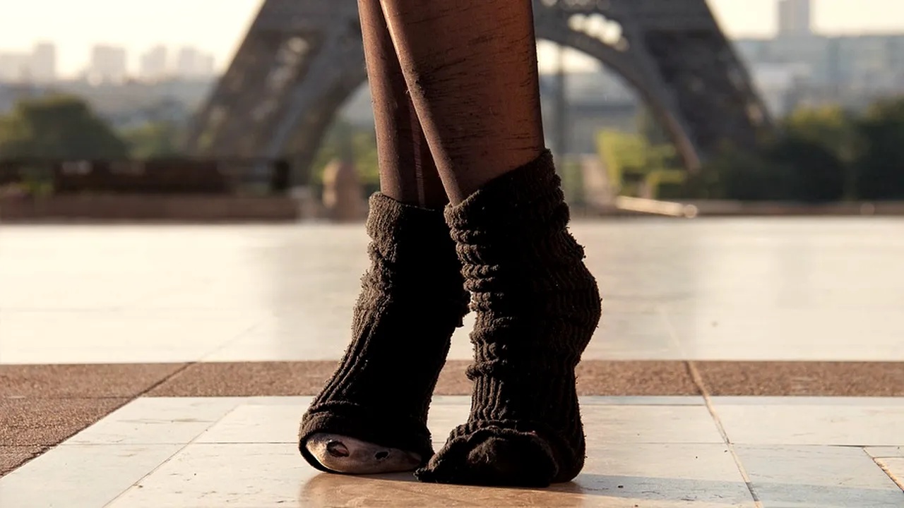 Idei controversate: „Am câștigat mii de lire din vânzarea lenjeriei intime purtate