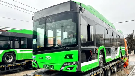 Au ajuns primele troleibuze Solaris în București. Care este prima linie pe care vor circula noile vehicule electrice | GALERIE FOTO
