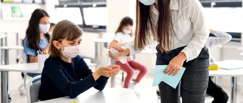 8 ȘTIRI DE LA ORA 8. Manager de spital, despre începerea școlii: Abia acum vom descoperi la nivel mondial ce înseamnă impactul coronavirusului în rândul tinerilor și copiilor