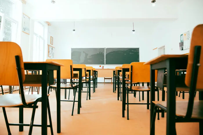 Bani pentru elevii din ciclul primar. Sute de cereri au fost depuse în programul „PRIMII”. Care este scopul acestuia