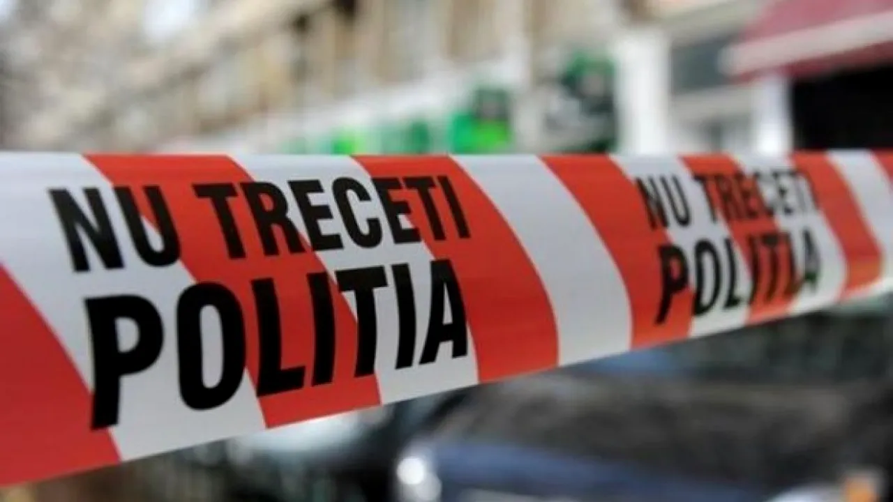 Un bătrân din Neamț a fost jefuit chiar de vecinul pe care îl invitase la priveghiul soției