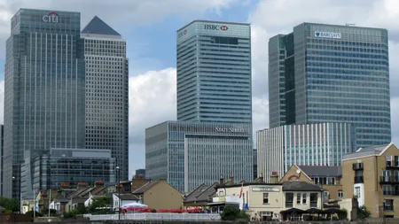 Cea mai mare bancă din Europa mută 1.000 de angajați din Marea Britanie în Franța, după Brexit