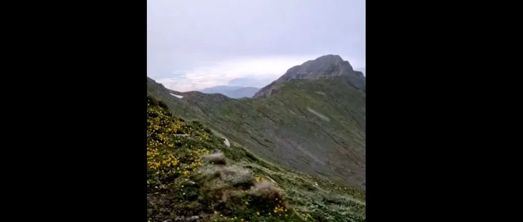 VIDEO | Ninsoare în mijlocul verii în România. Locul unde au apărut fulgi de nea în luna iulie