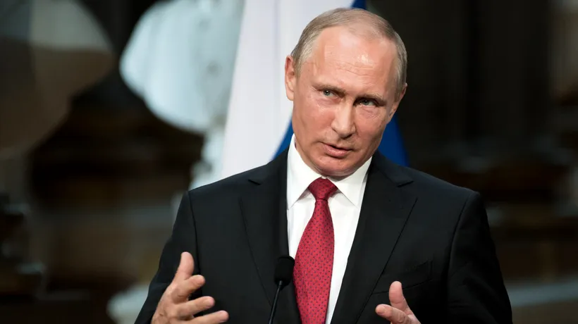 PANDEMIE. Vladimir Putin își trece vizitatorii printr-un tunel dezinfectant