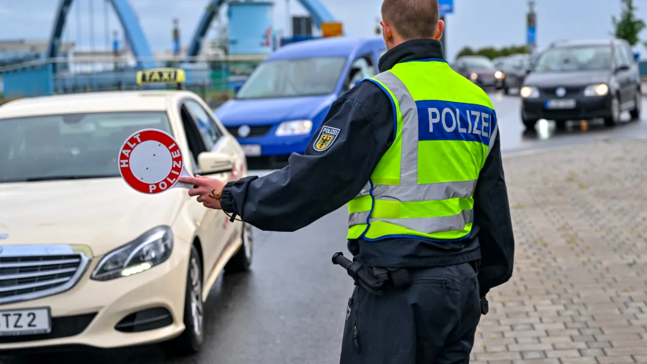 Controale de 6 luni la FRONTIERA româno-bulgară. Măsură provizorie în contextul aderării la Schengen