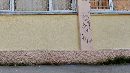 Doi elevi din Iași care au bătut un coleg în curtea școlii, sancționați cu preaviz de exmatriculare