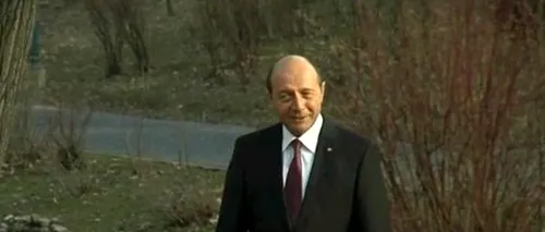 MESAJE DE 8 MARTIE. Ce urări le face președintele Băsescu mamelor, soțiilor și fiicelor. VIDEO