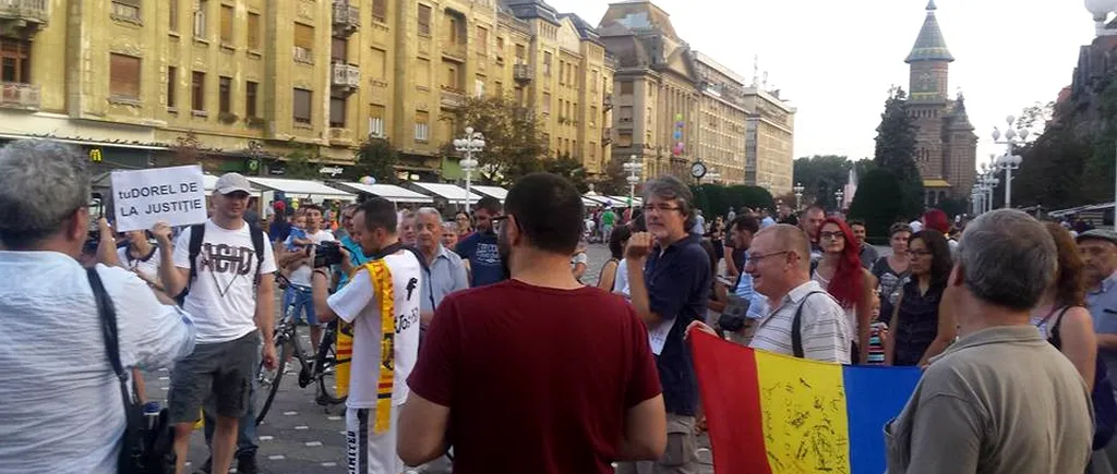 Sute de oameni la proteste în Timișoara, Cluj-Napoca și Brașov: „Tudorele, Tudorele, tu te du după zăbrele