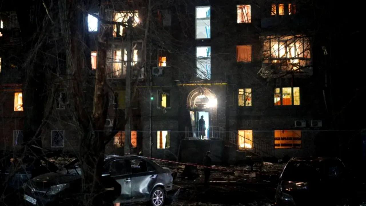 Cinci victime la Zaporojie după noi valuri de atacuri rusești cu drone kamikaze, când s-au împlinit patru ani de război în Ucraina