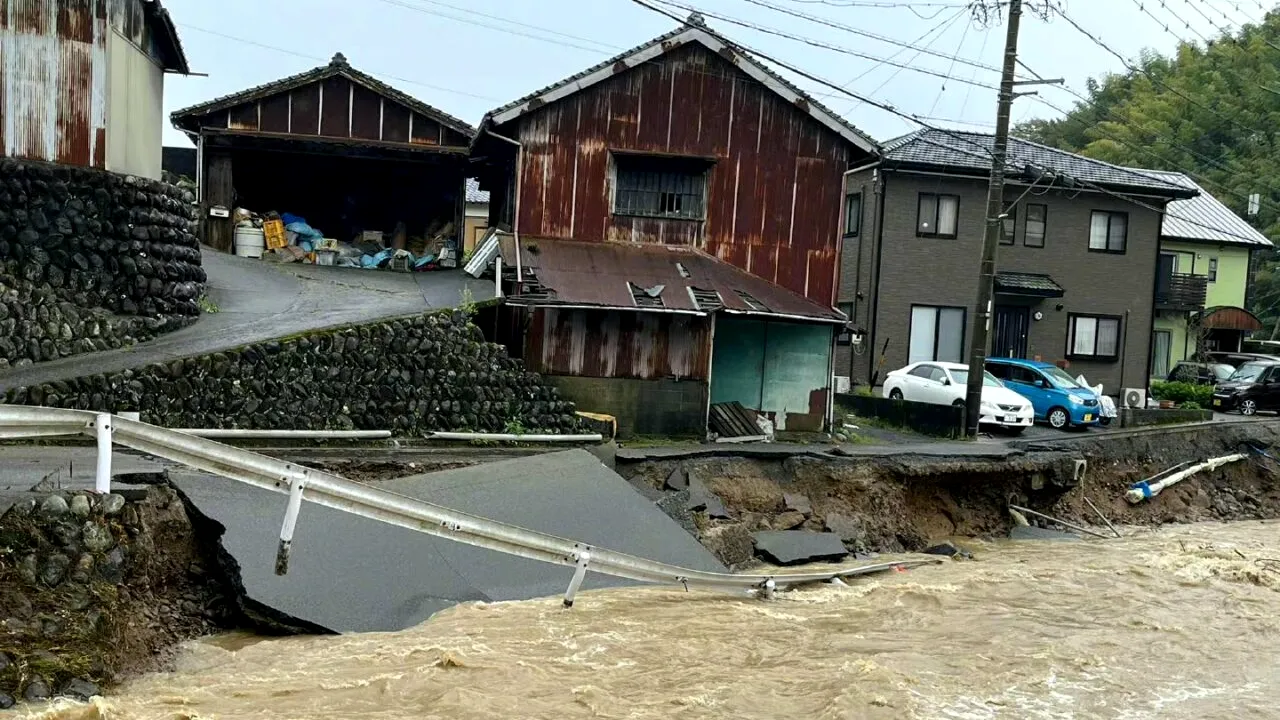 Taifunul Talas a măturat Japonia. Furtuna și vântul violent au făcut prăpăd: morți și zeci de mii de gospodării fără curent electric!