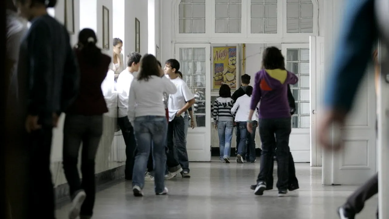 Guvernul vrea internet wireless în școli și instituțiile publice din banii de licențe 4G. Ponta: 