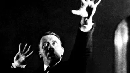 Fotografiile în care Adolf Hitler apare așa cum nu l-ați mai văzut