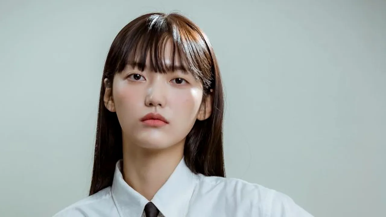 O actriță de doar 26 de ani a fost GĂSITĂ FĂRĂ SUFLARE în locuința sa. Jung Chae-yul juca în producţia Netflix „Zombie Detective”