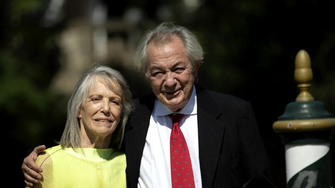 A murit Remo Girone, celebru pentru rolul mafiotului Tano Cariddi din „Caracatița”. Actorul avea 76 de ani