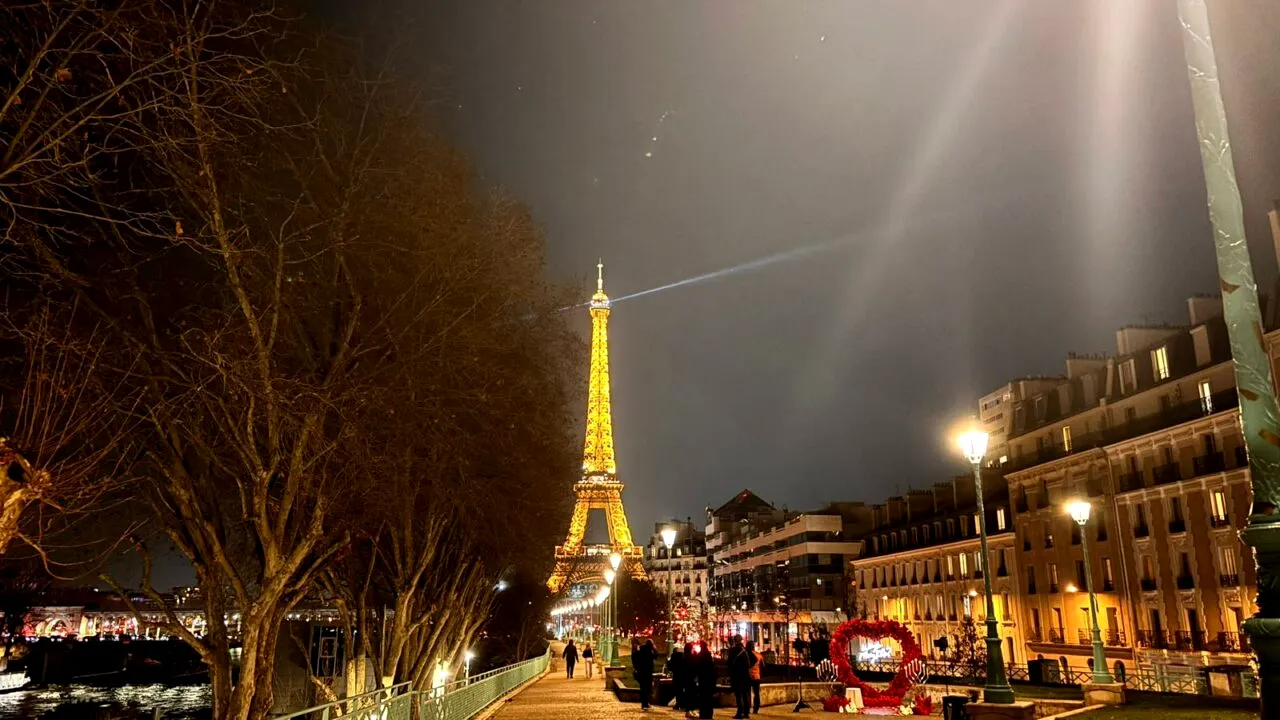 Sezonul ploilor record de 40 de zile este pe cale să se încheie în Franța. Vremea rea le-a ruinat vacanțele turiștilor de Sf. Valentin