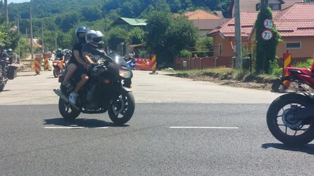 VIDEO | Sute de motocicliști din țară și din străinătate au participat la parada pe două roți de la Vâlcea