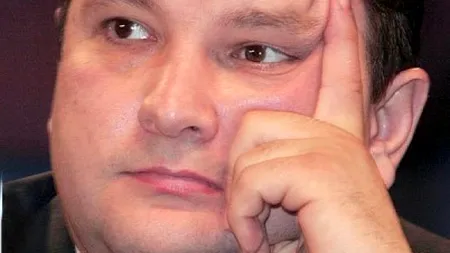 Secretarul general adjunct al Senatului demisionează la o zi de la numire, fiind incompatibil
