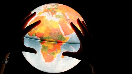 2030: SUA devine A TREIA economie a lumii, în timp ce China și India ajung SĂ DOMINE