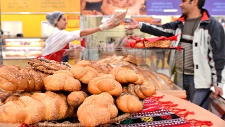 De ce s-ar putea scumpi pâinea