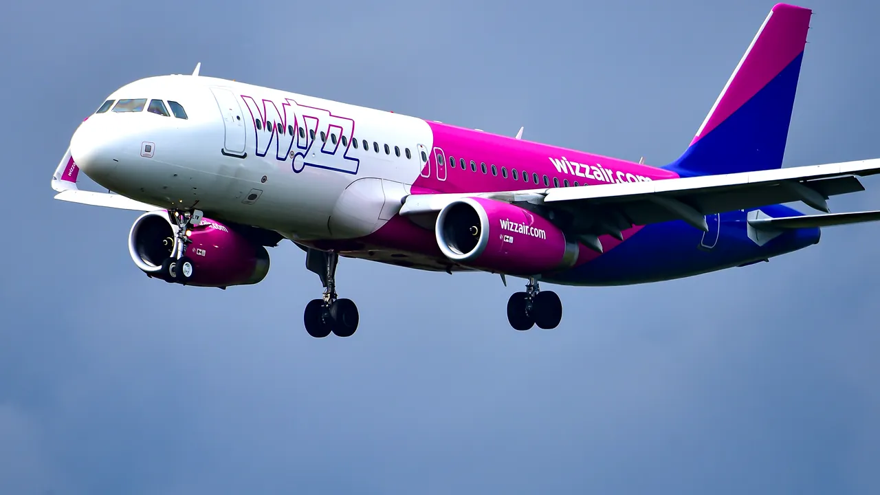 Wizz Air oprește temporar accesul la platformele de rezervări și servicii online pentru clienți