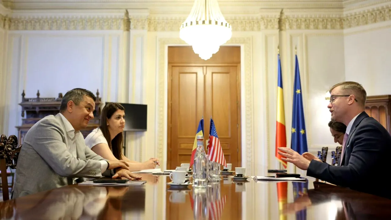 Sorin Grindeanu s-a întâlnit cu Michael Dickerson. Discuții despre Visa Waiver și prezența militară a SUA în România