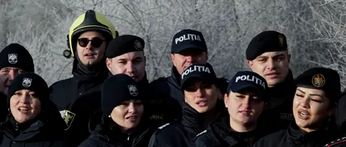 VIDEO: Polițiștii din Republica Moldova au eliminat cuvântul „român” dintr-un vechi colind românesc