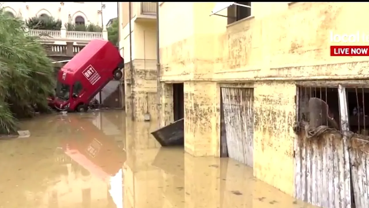 Un oraș din Italia, în care trăiesc mulți români, DEVASTAT de inundații. „Situația e dramatică